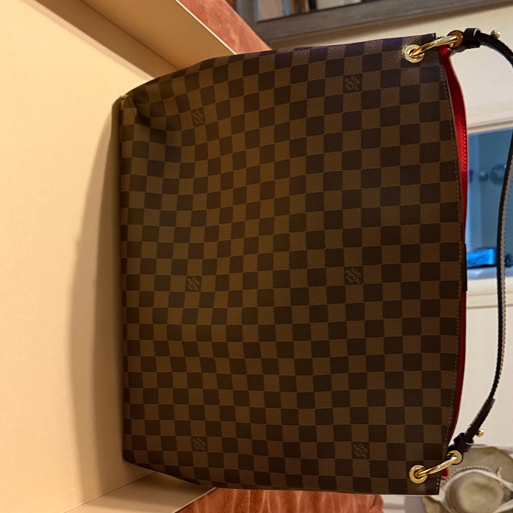 Never worn Louis Vuitton Checkered Brown Hobo
